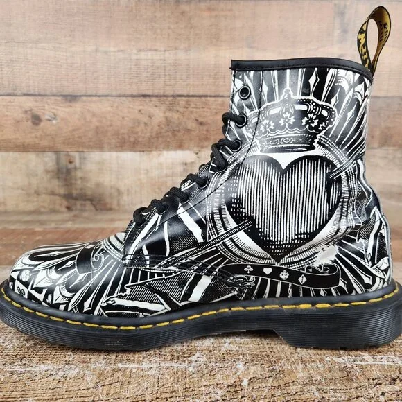 Dr Martens 1460 Egret Playing Card Men's Sz 11 Black White King of Hearts Boots - Picture 7 of 10